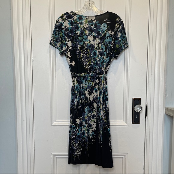 Apt 19 Pretty Wrap dress - Picture 2 of 5